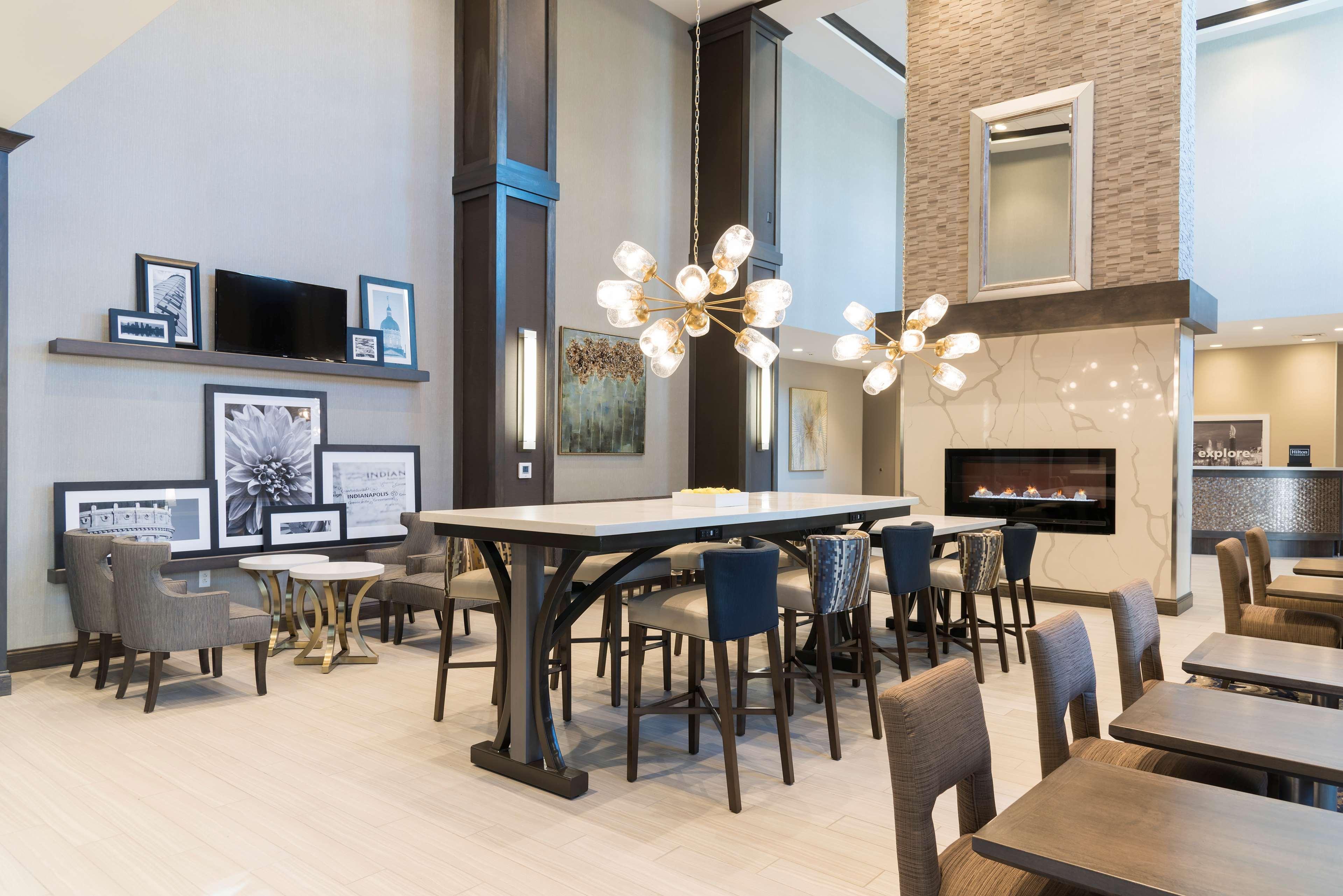 Hampton Inn & Suites Indianapolis-Keystone, In Exteriör bild
