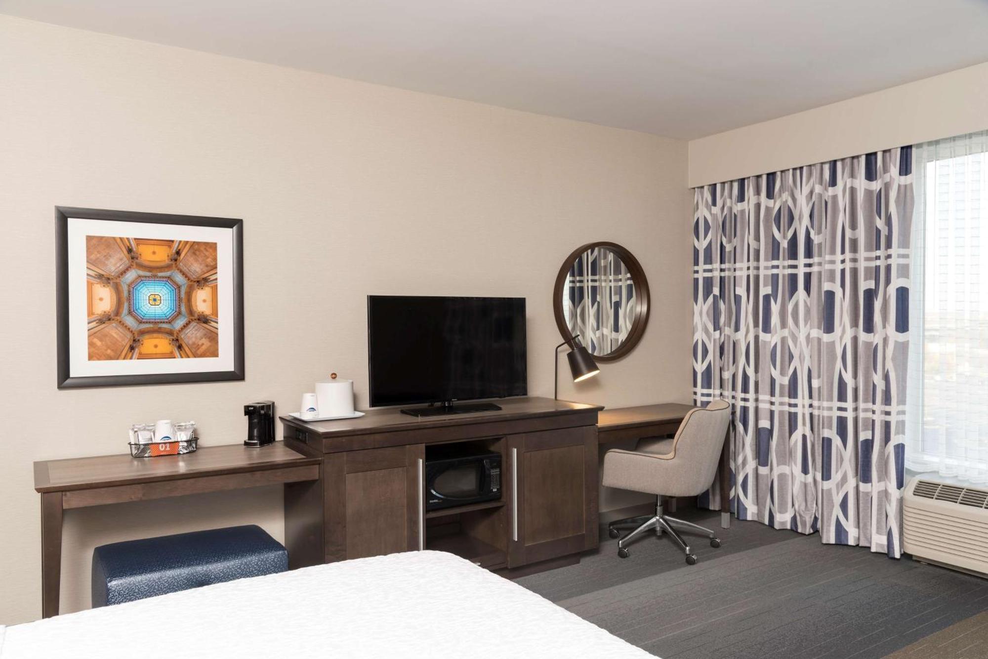 Hampton Inn & Suites Indianapolis-Keystone, In Exteriör bild
